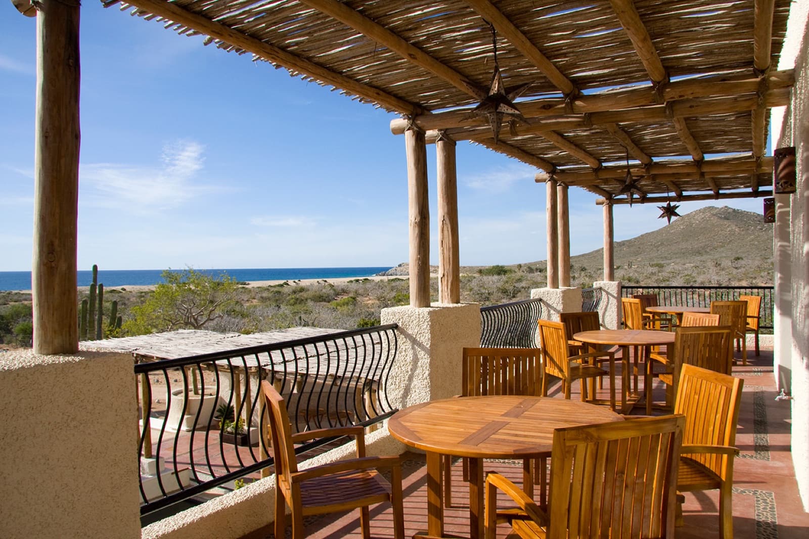 Dining terrace under the stars
