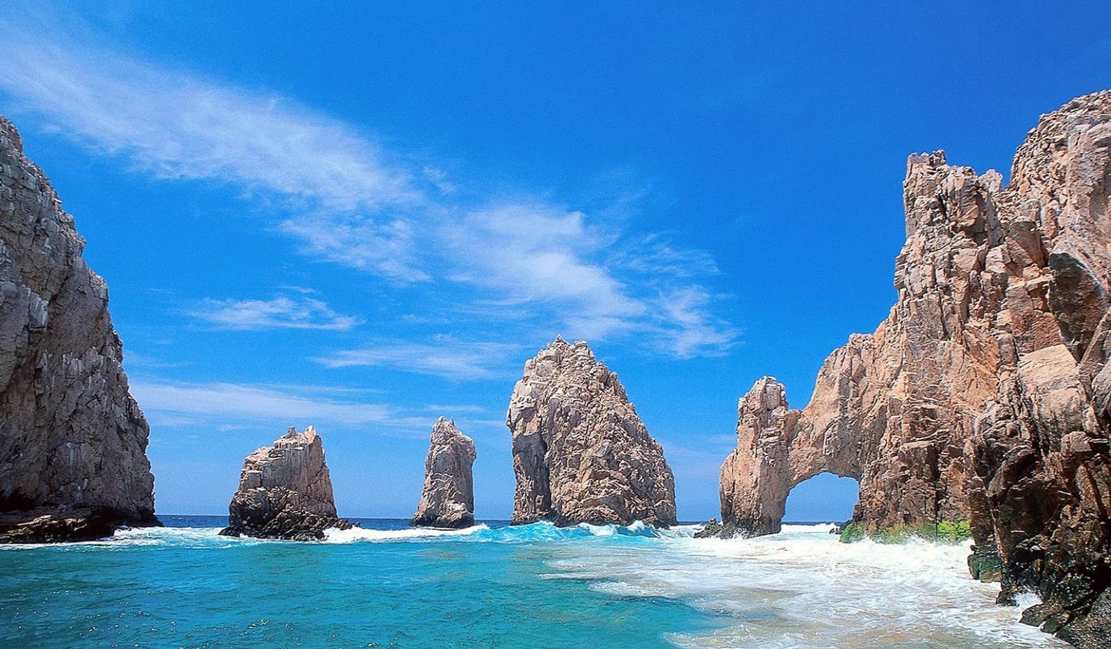 El Arco de Cabo San Lucas from the Pacific
